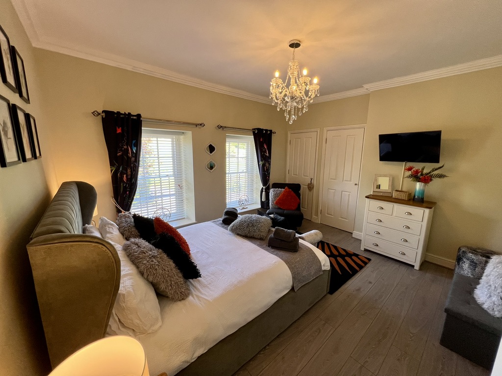 Elegant Master Bedroom - Alternative View